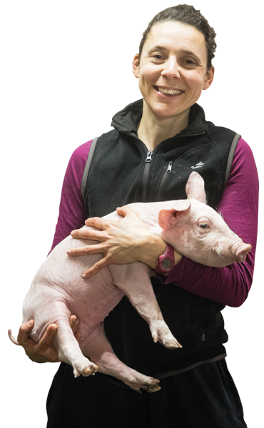 Manon, éleveuse de porcs à Agonac